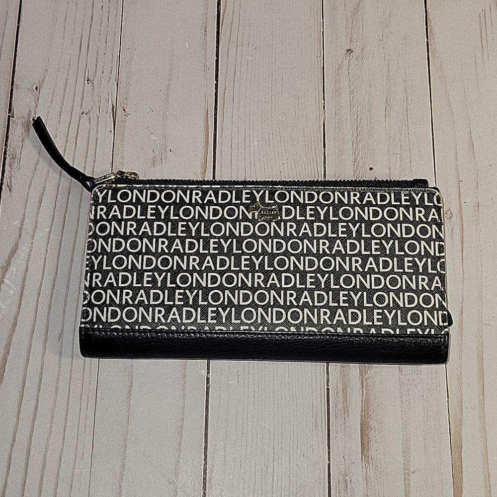 Radley London🇬🇧 Bifold Wallet Black White Logo